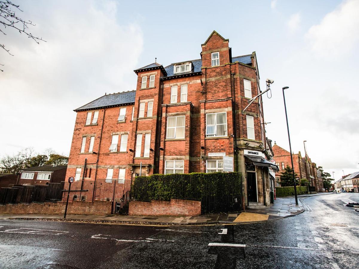 Newcastle West Hotel & Bar Exterior photo